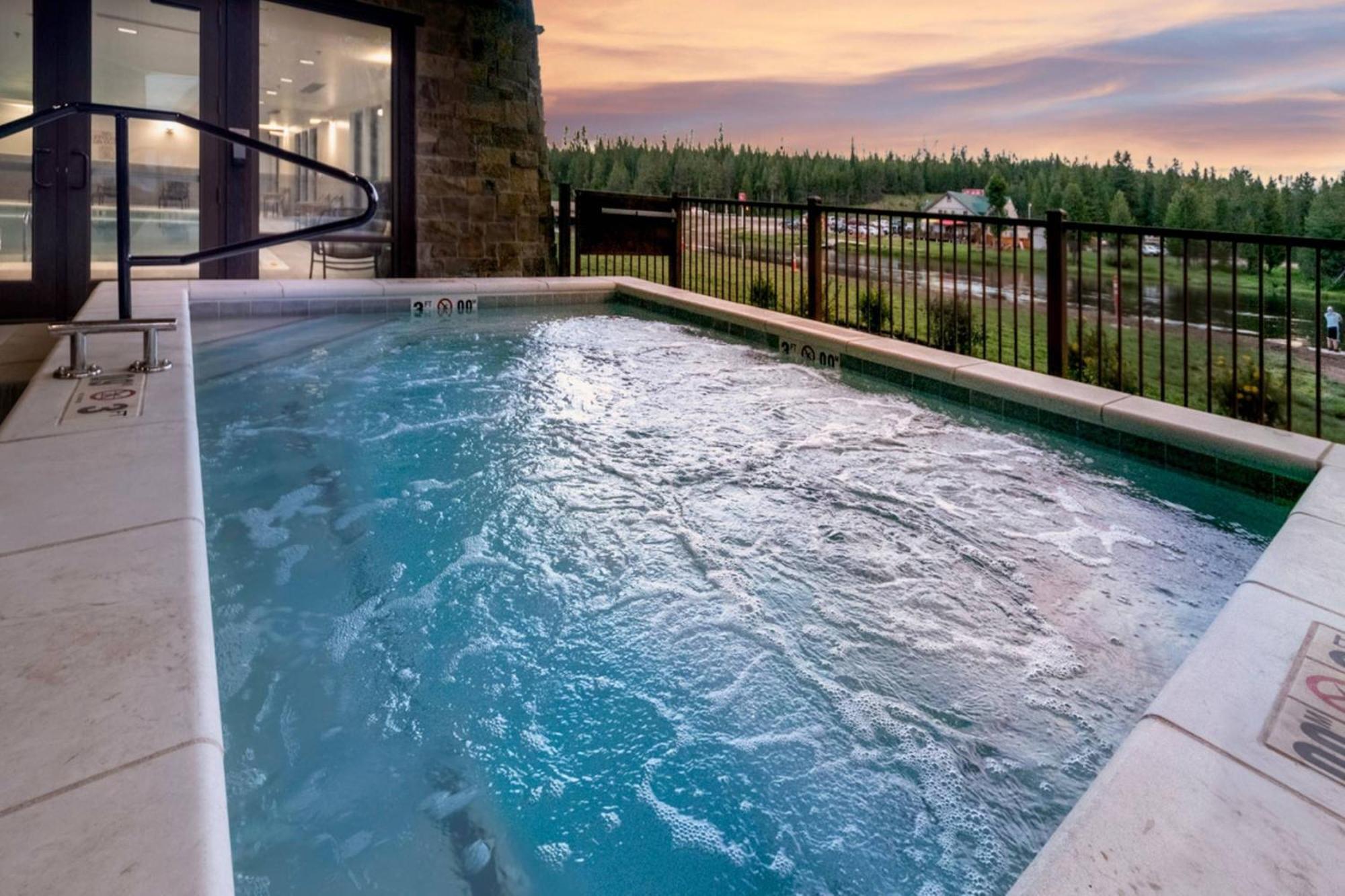 Springhill Suites Island Park Yellowstone Exterior photo