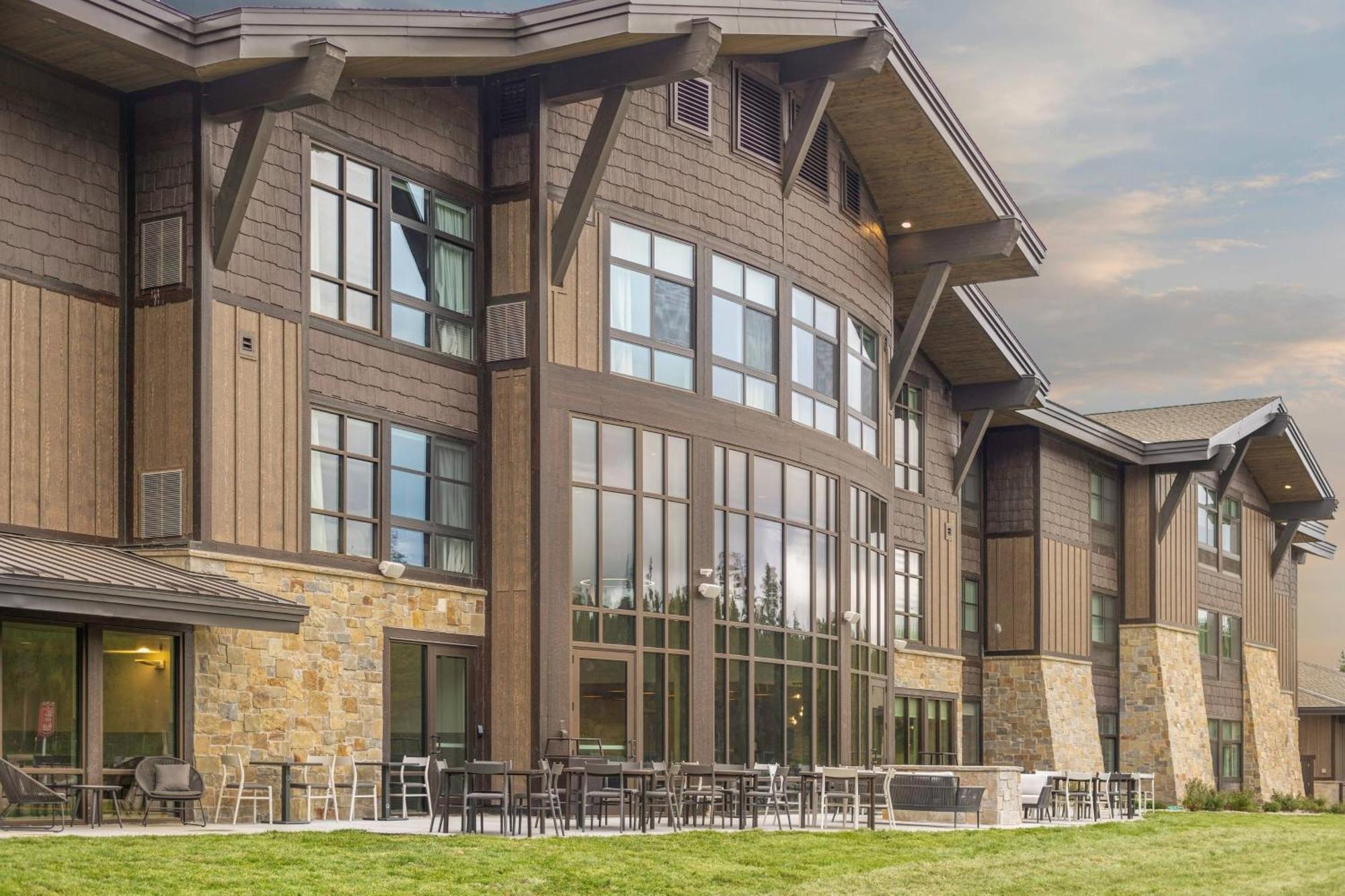 Springhill Suites Island Park Yellowstone Exterior photo